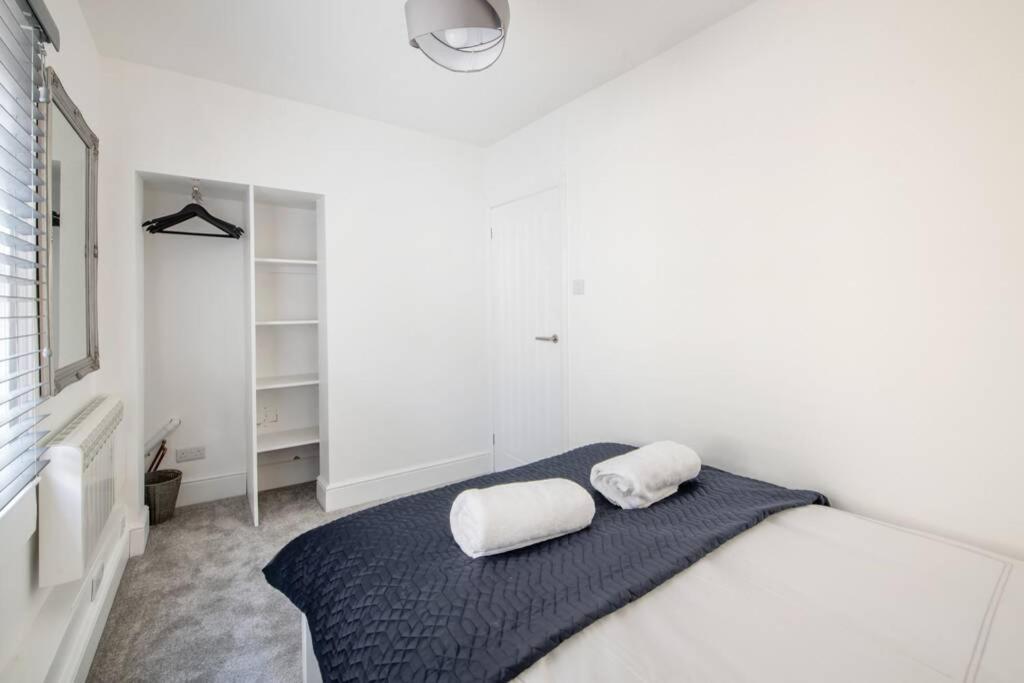 2 Bed City Centre Apartment 1 Min From Bath Abbey Екстериор снимка