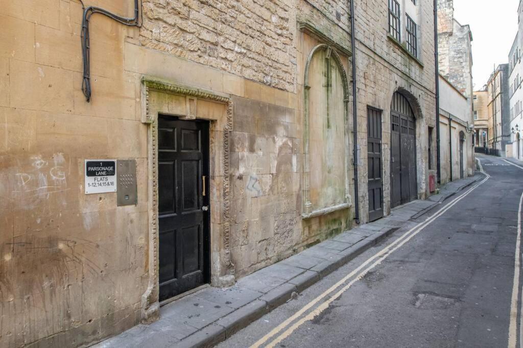 2 Bed City Centre Apartment 1 Min From Bath Abbey Екстериор снимка